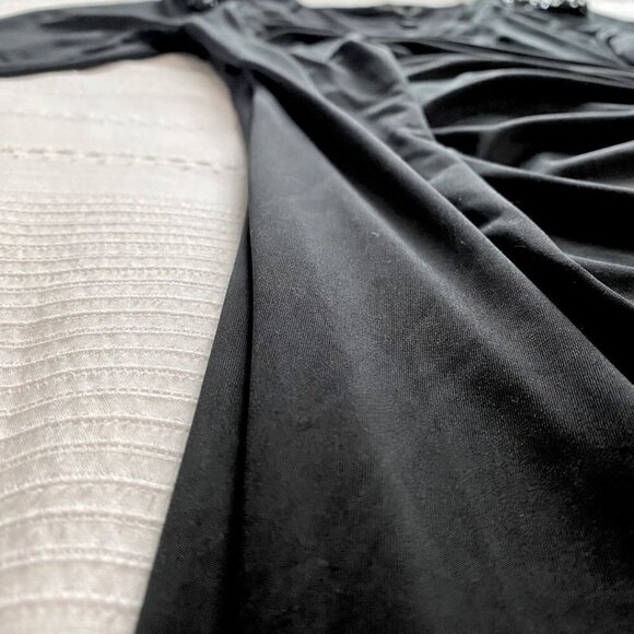 ISABELLA OLIVER MATERNITY BLACK SEQUIN SHOULDER LONG SLEEVE FORMAL DRESS - 2 - Picture 8 of 11